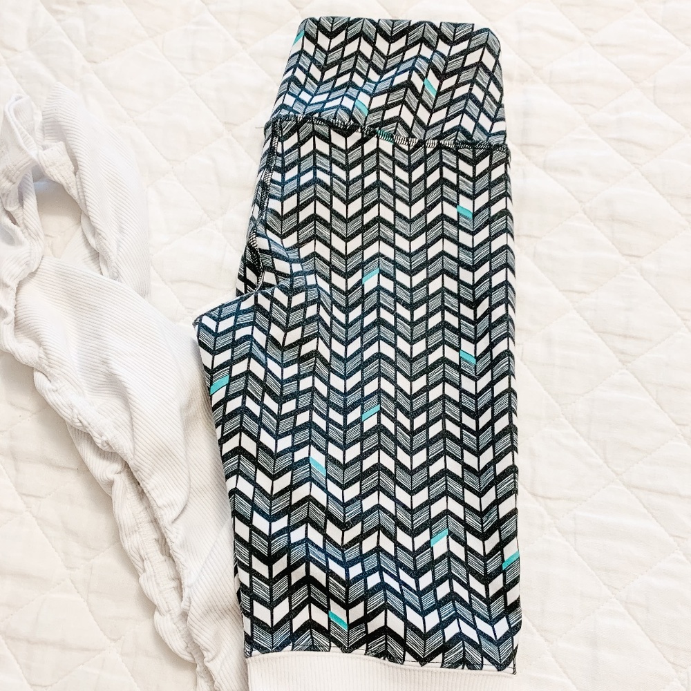 Alo Yoga Godess Leggings